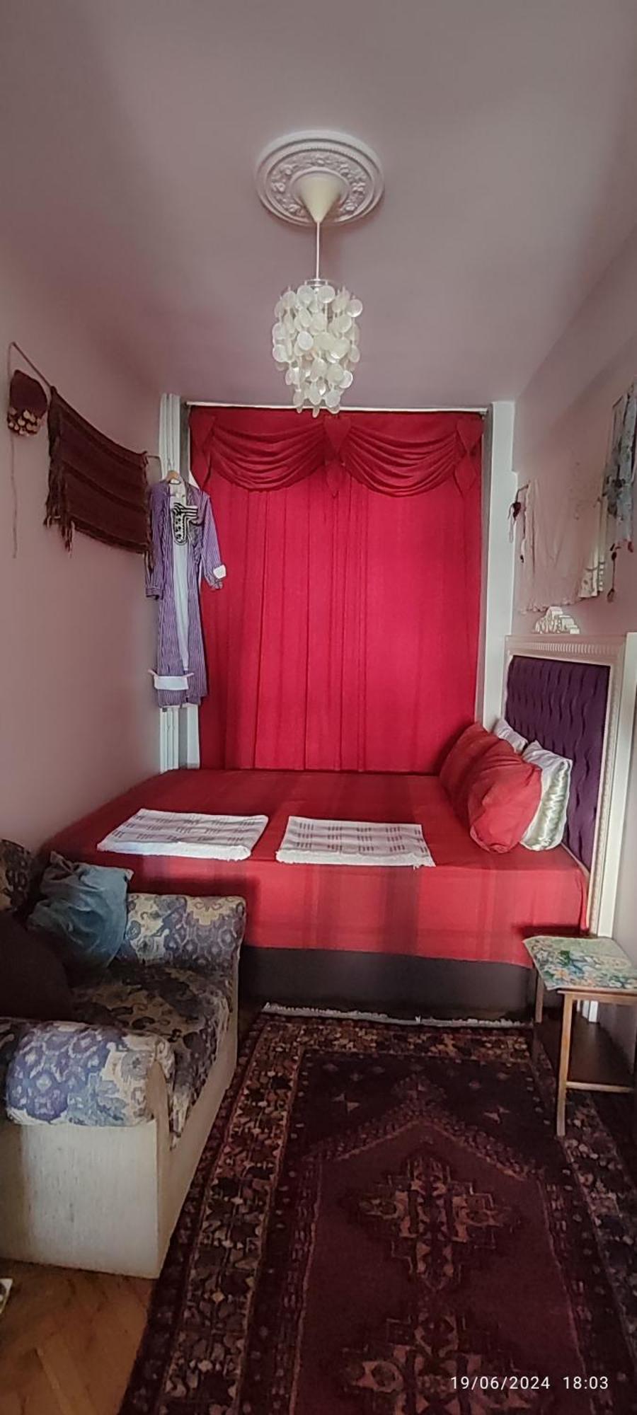 Nur Abuzer Yegin Apartament