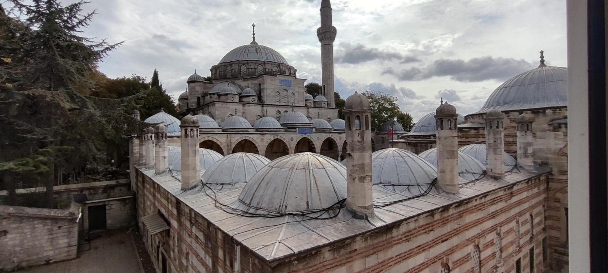 Apartament Nur Abuzer Yegin